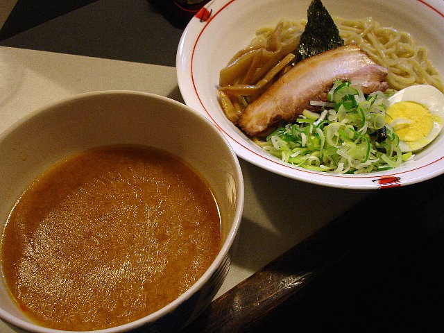 1002a008.jpg
