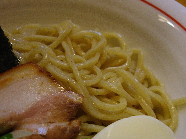 1002a009.jpg