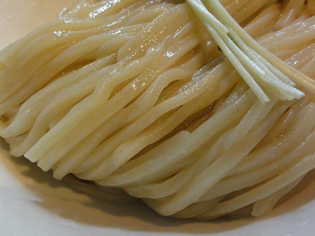 1605a064.jpg