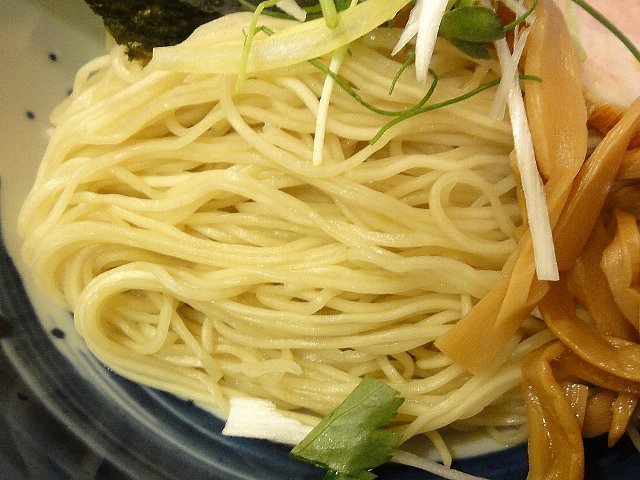 1607a028.jpg