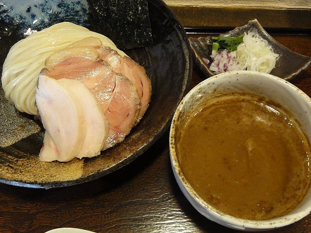 1804a039.jpg