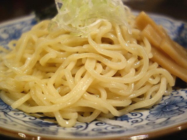 2004a023.jpg