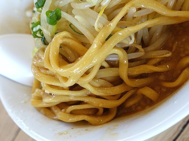 2204a033.jpg