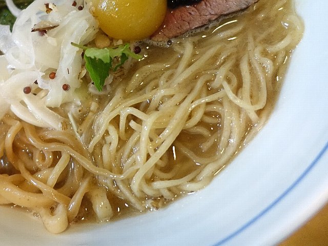 2305a022.jpg