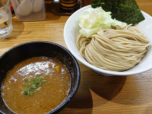 2408a099.jpg