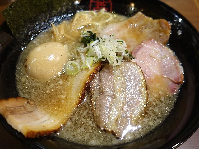 2411a048.jpg