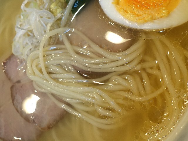 2501a033.jpg