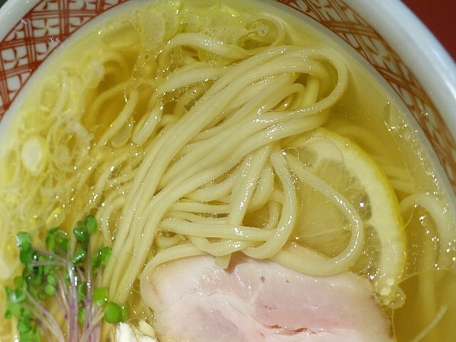 2502a014.jpg