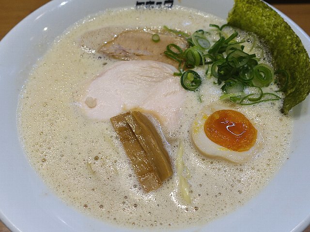 2502a025.jpg